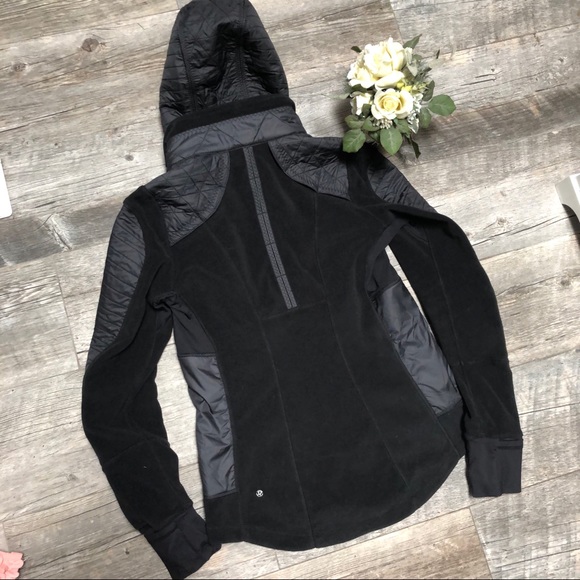 Lululemon Fleecy Keen Jacket Black - Picture 2 of 3